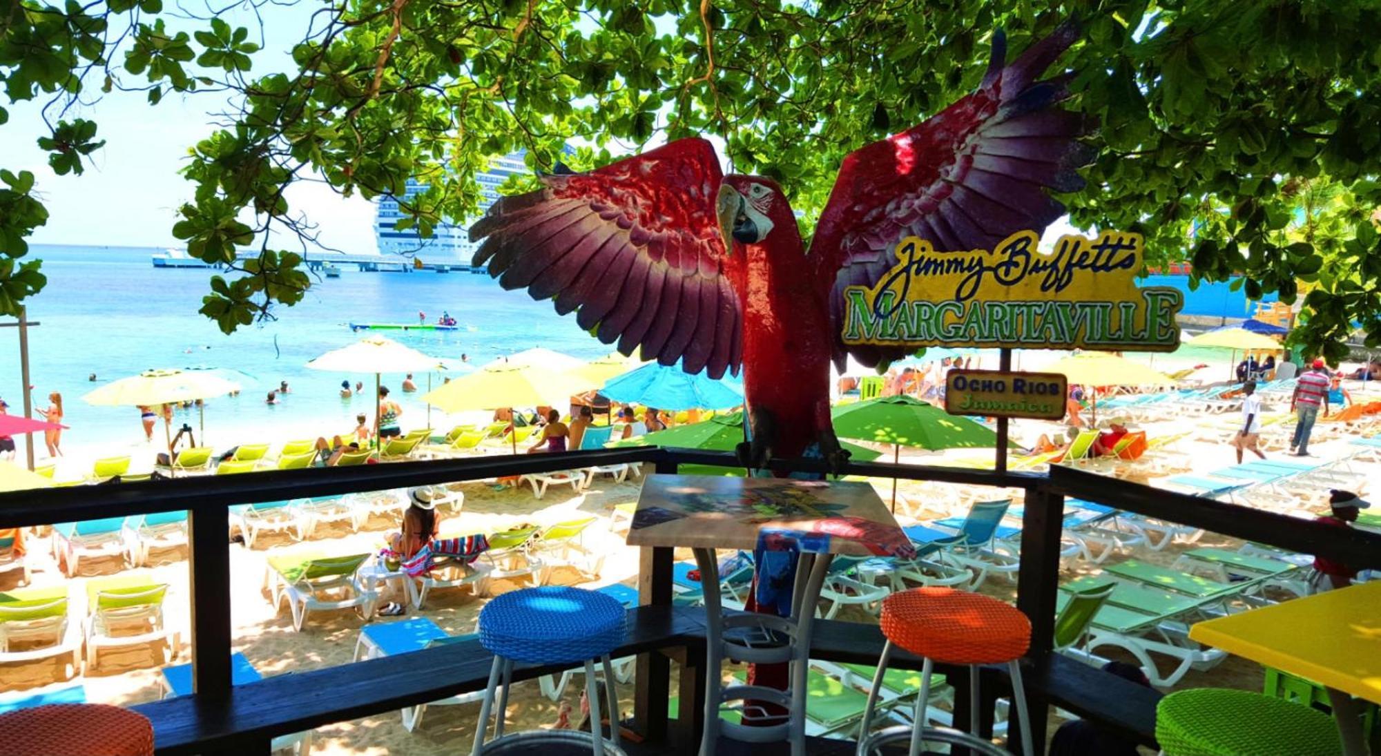 Oceanbreeze Jamaica Penthouse, 7-Minute Walk To Beach Ocho Rios Exterior photo